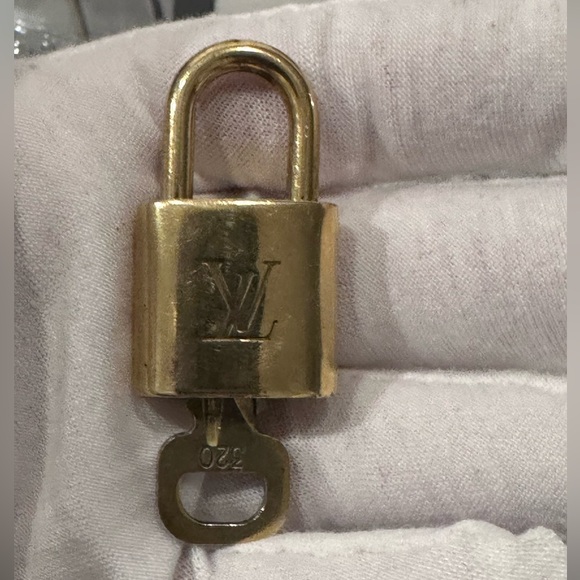 Louis Vuitton Lock and Key #320 - Picture 2 of 6